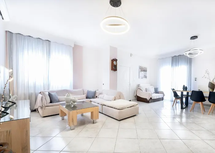 Nasia House בית נופש *